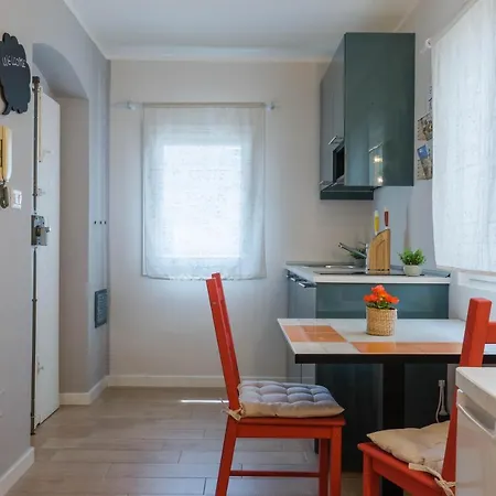 Murat Nelcuoredibari Apartment *