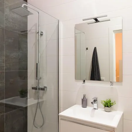 Murat Nelcuoredibari